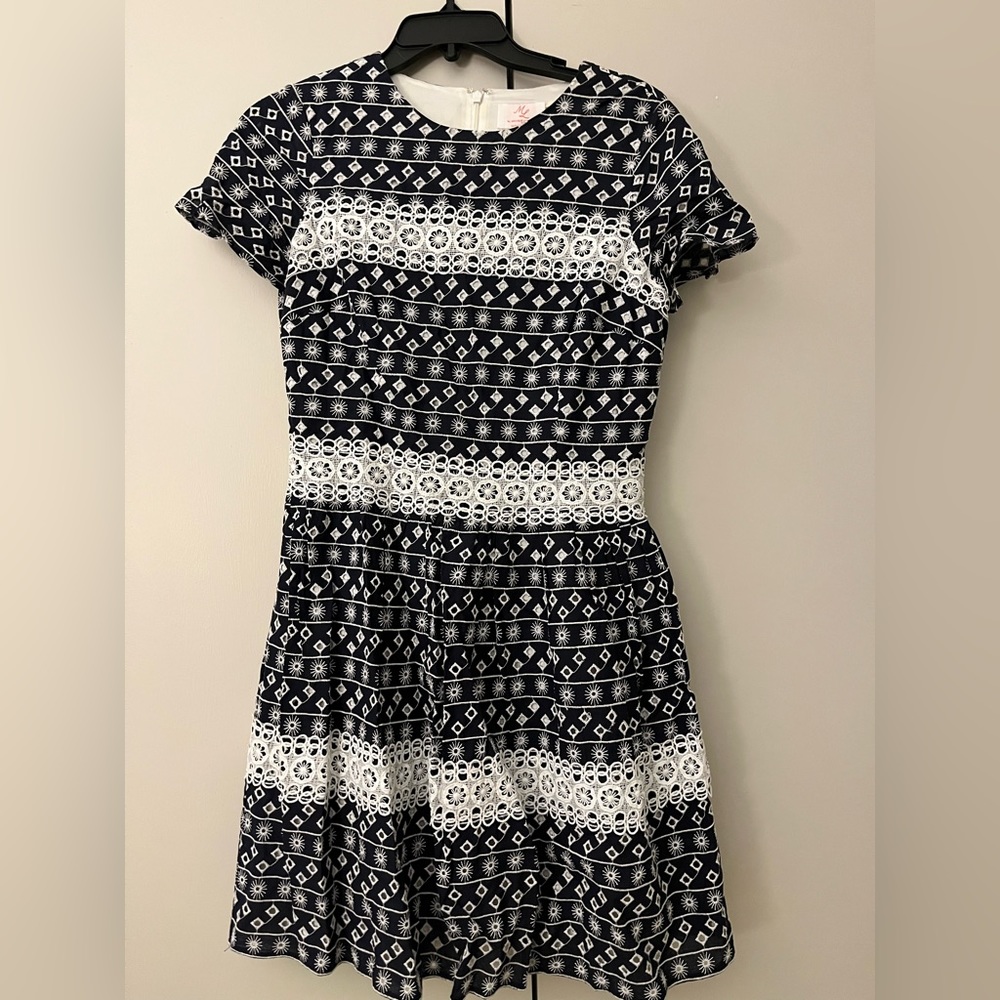 Navy and White ML Monique Lhuillier x Anthropologie Collection. Size 8.